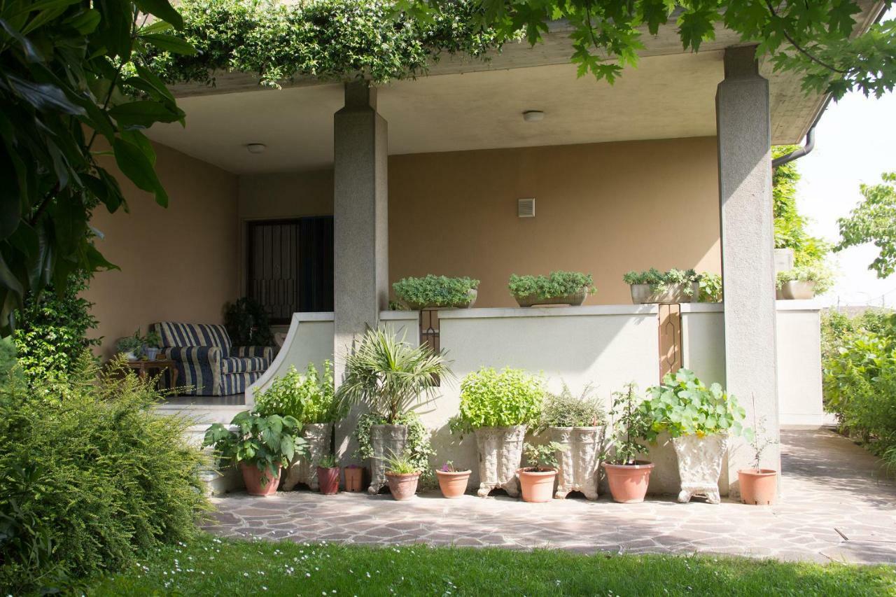 Il Giardino Bed & Breakfast Trenzano Bagian luar foto